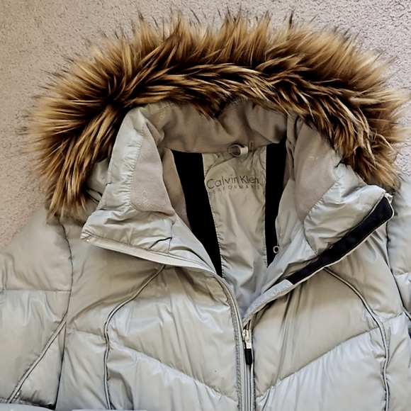 Calvin Klein Performance women's puffer - Picture 2 of 12